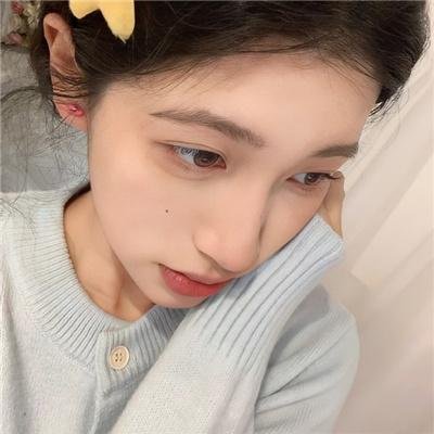 蕾蒙娜和姐姐